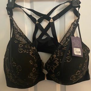 Brand new Cacique/Lane Bryant front closure bra 46D